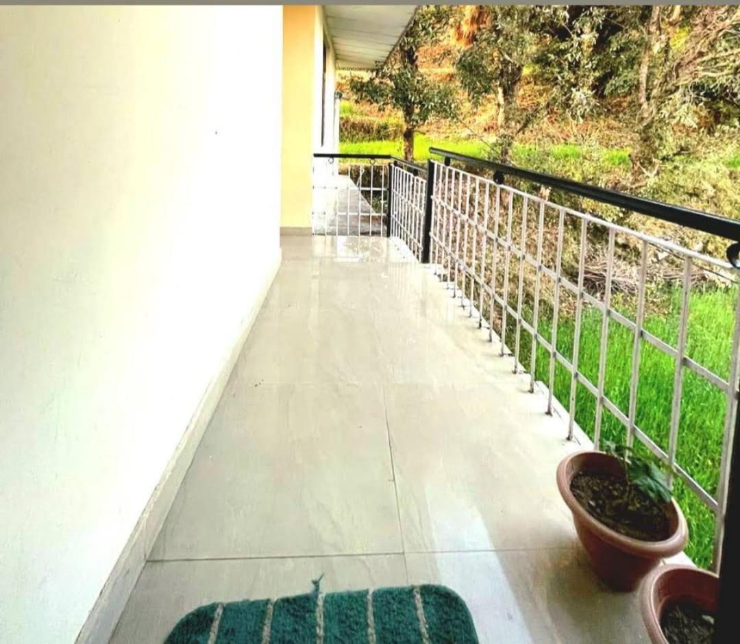 The Lake Cottage By Vrb Hotels Dharamshala Exteriör bild
